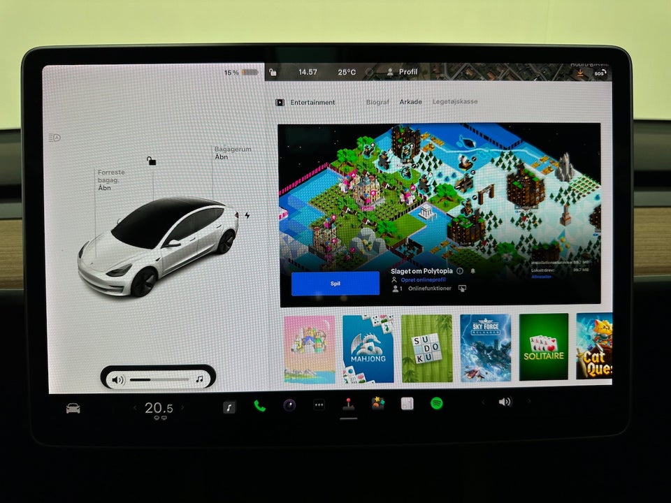 Tesla Model 3 RWD 4d