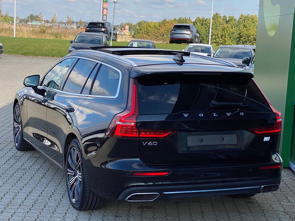 Volvo V60 2,0 T8 ReCharge Inscription aut. AWD 5d