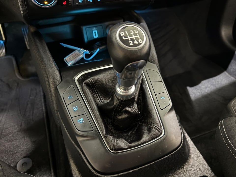 Ford Focus 1,5 EcoBlue Titanium Business stc. Van 5d