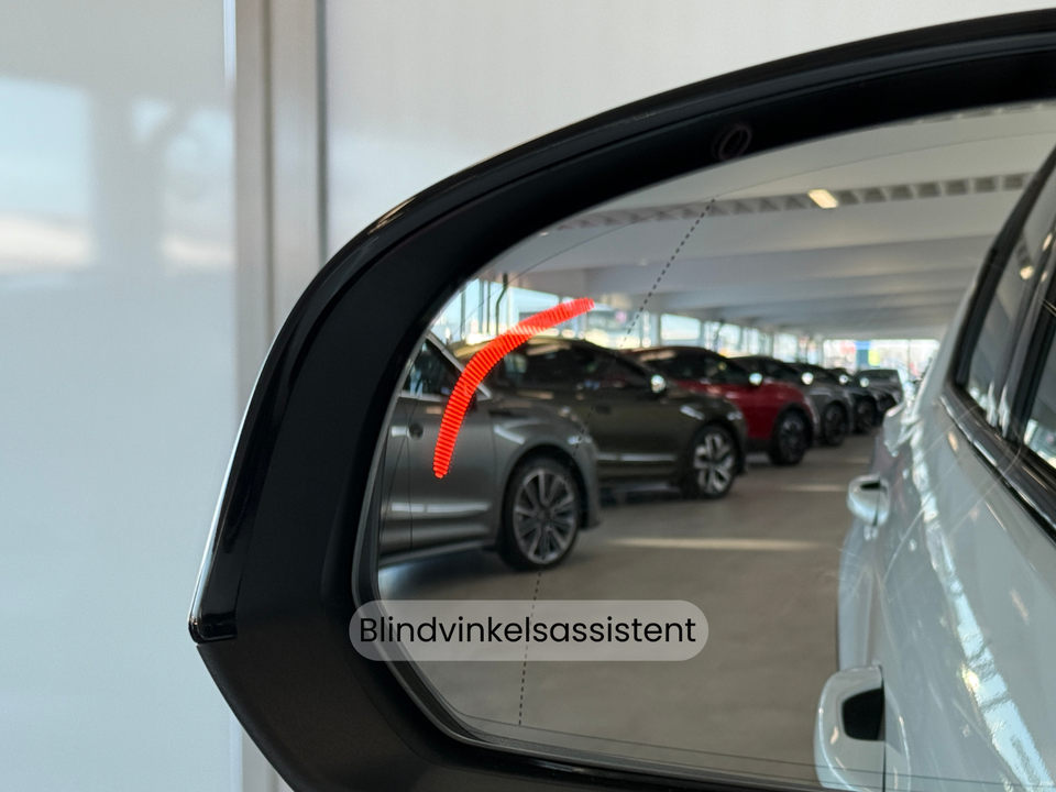 Volvo XC40 P6 ReCharge Plus 5d