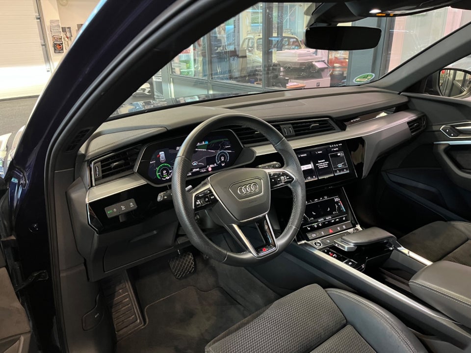 Audi e-tron 50 S-line quattro 5d