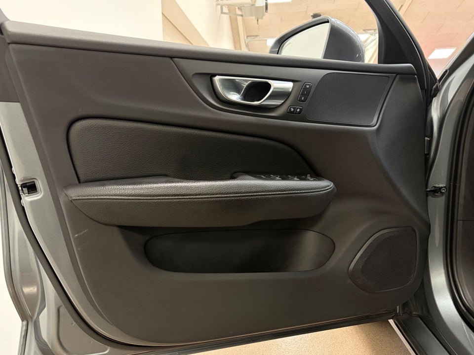 Volvo V60 2,0 T6 ReCharge Inscription aut. AWD 5d