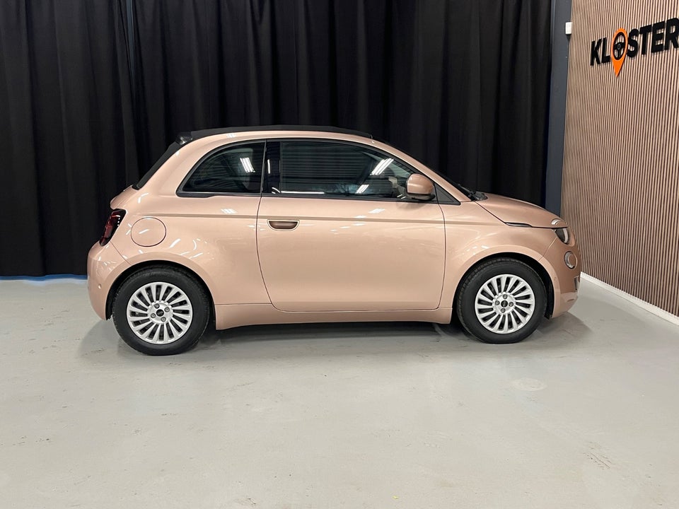 Fiat 500e 42 Icon Cabrio 2d