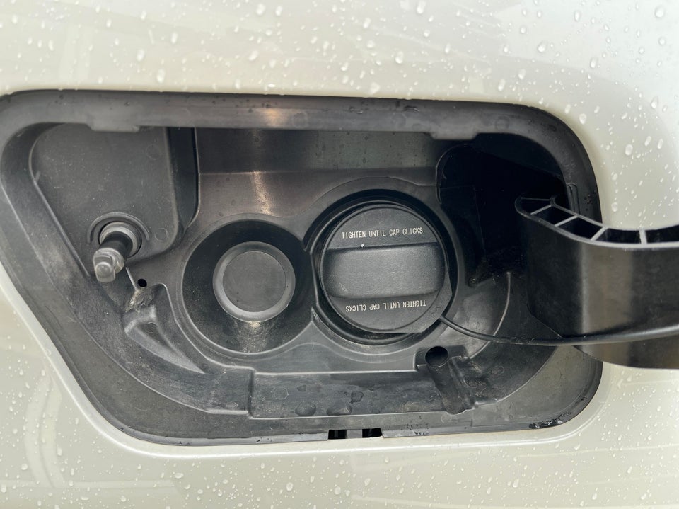 Peugeot 3008 1,6 Hybrid4 GT Premium EAT8 5d