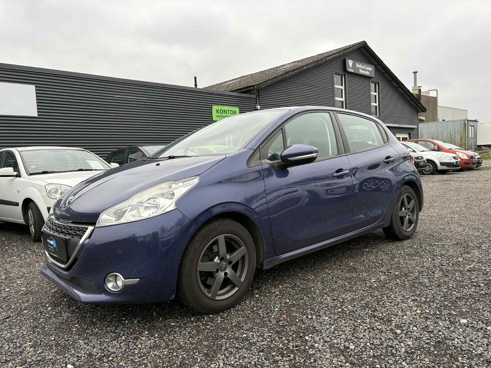 Peugeot 208 1,4 VTi Access 5d