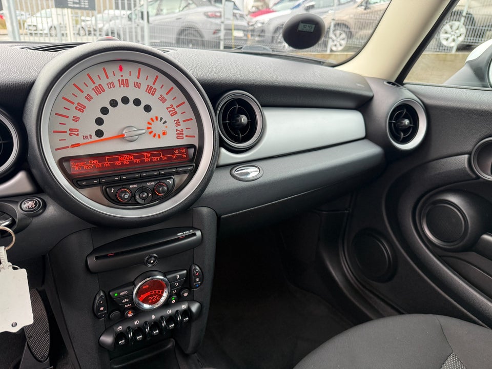 MINI Cooper 1,6 D 3d