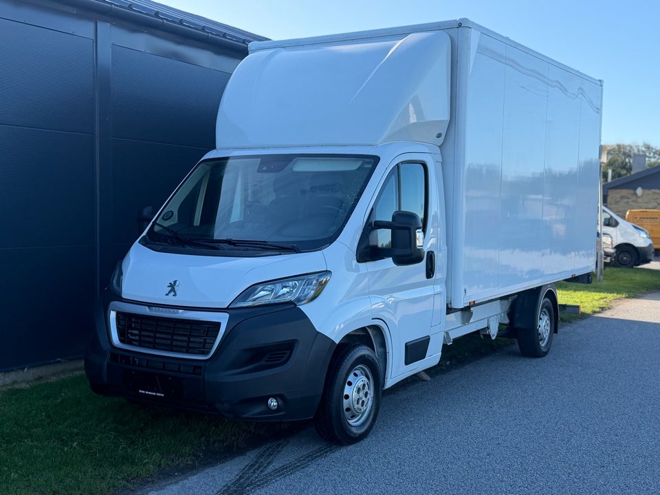 Peugeot Boxer 335 2,2 BlueHDi 140 L3 Alukasse m/lift