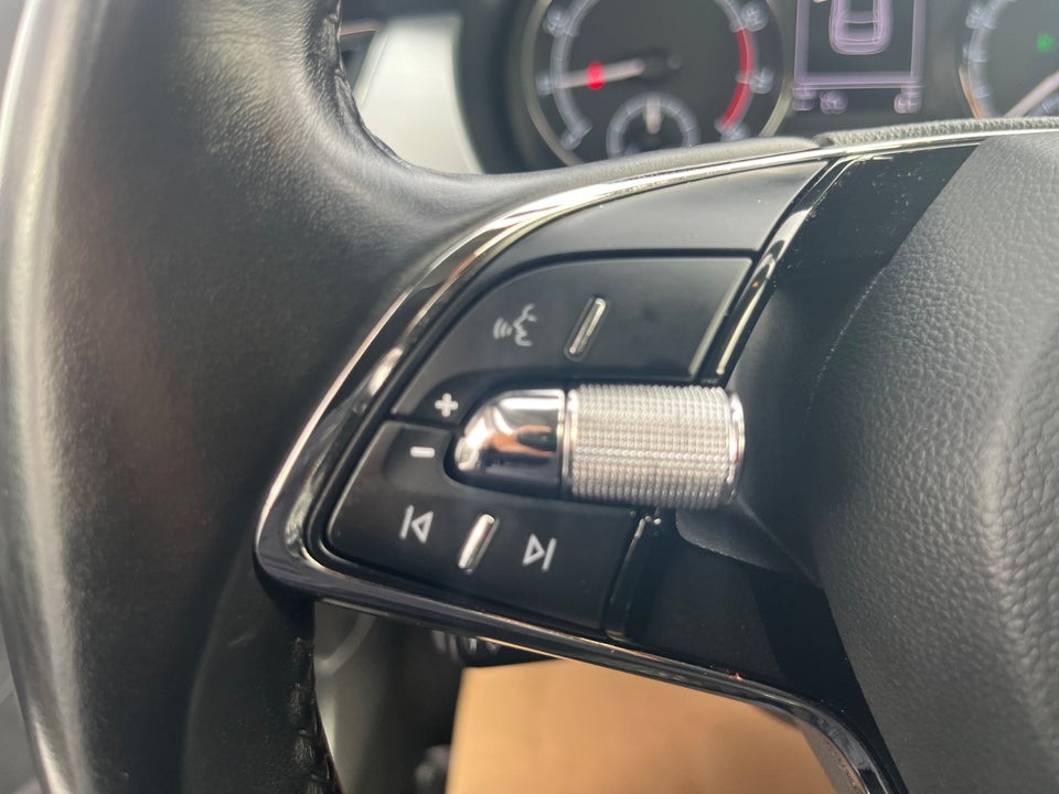 Skoda Fabia 1,0 TSi 95 Ambition Combi DSG 5d