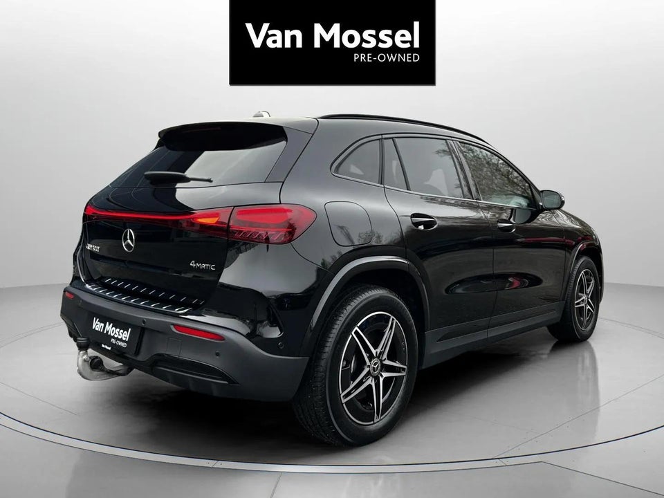 Mercedes EQA300 AMG Line 4Matic 5d