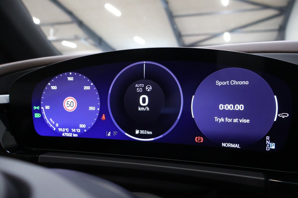 Porsche Macan 4 5d