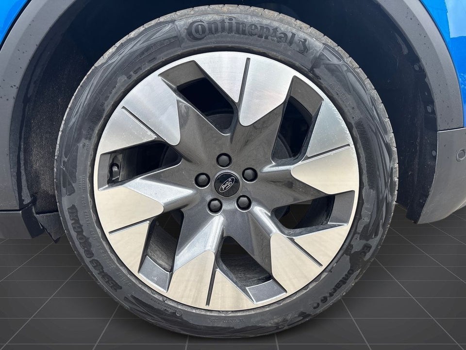 Ford Explorer 77 Premium Extended Range 5d