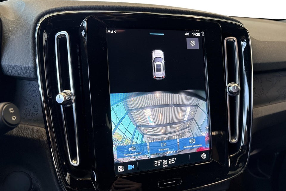 Volvo XC40 P6 ReCharge Core 5d