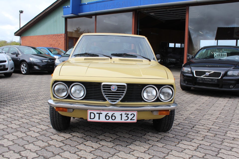Alfa Romeo Alfetta 1,8  2d