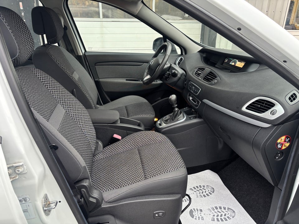 Renault Scenic III 1,5 dCi 95 Authentique 5d