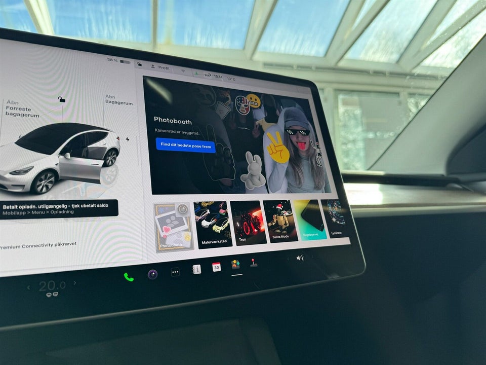 Tesla Model Y Long Range AWD 5d