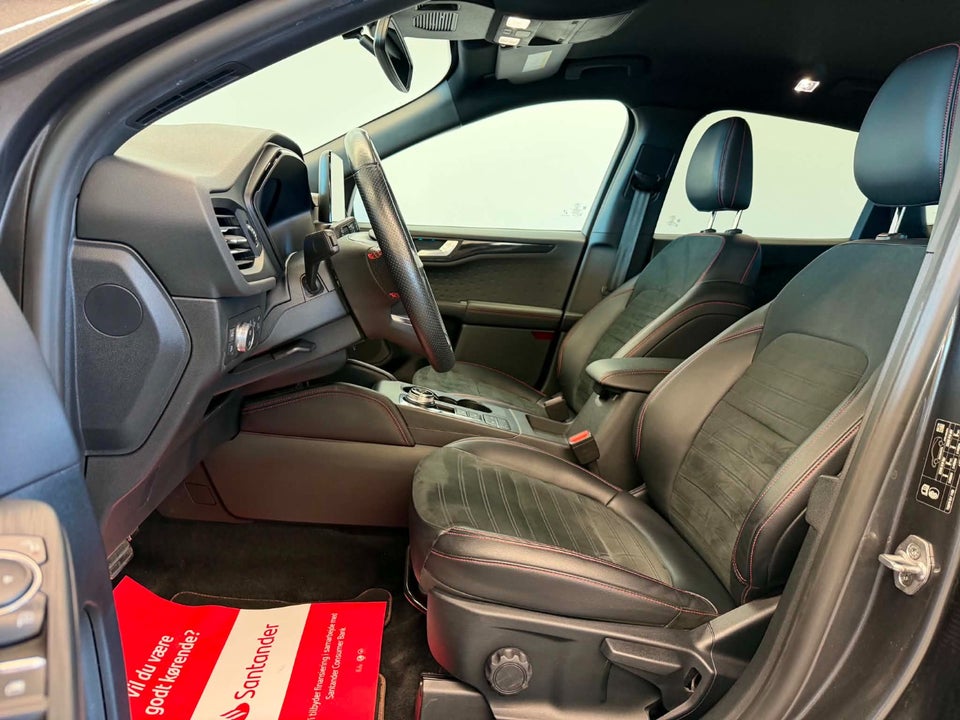 Ford Kuga 2,5 PHEV ST-Line X CVT 5d