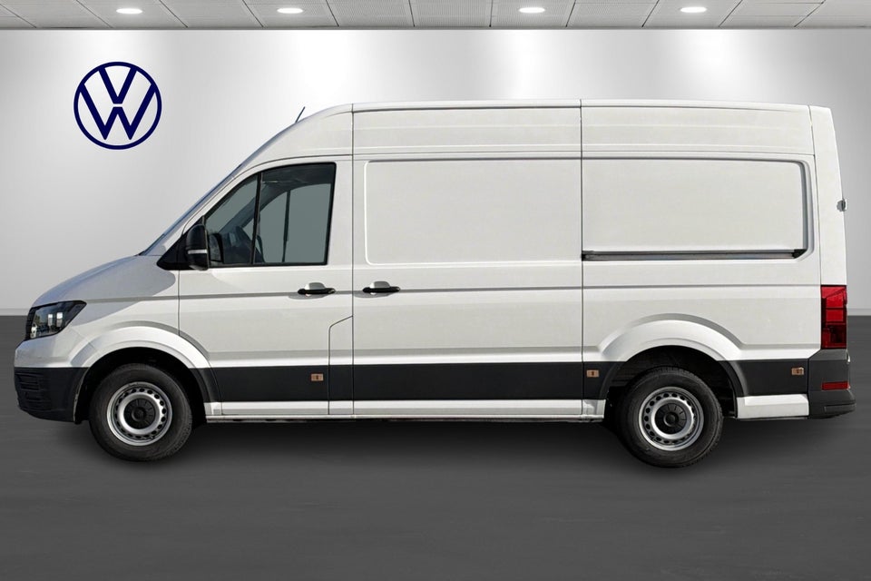 VW Crafter 35 2,0 TDi 177 Kassevogn L3H2 aut.