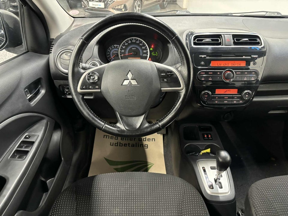 Mitsubishi Space Star 1,2 Black & White CVT 5d