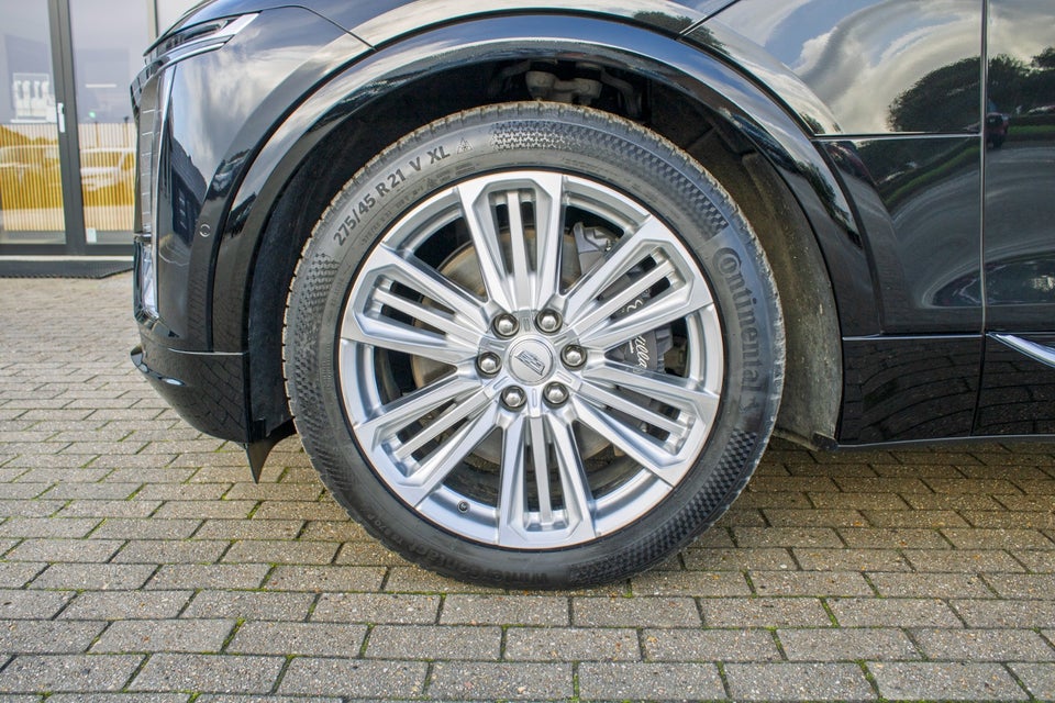 Cadillac Lyriq 600 E4 Sport AWD 5d