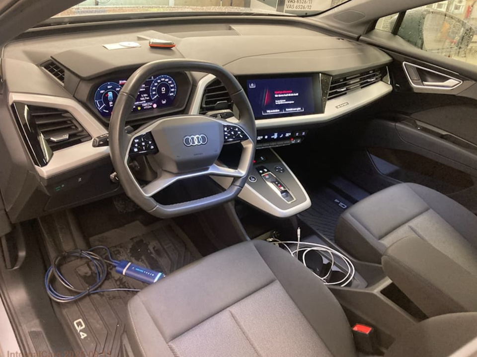 Audi Q4 e-tron 40  5d