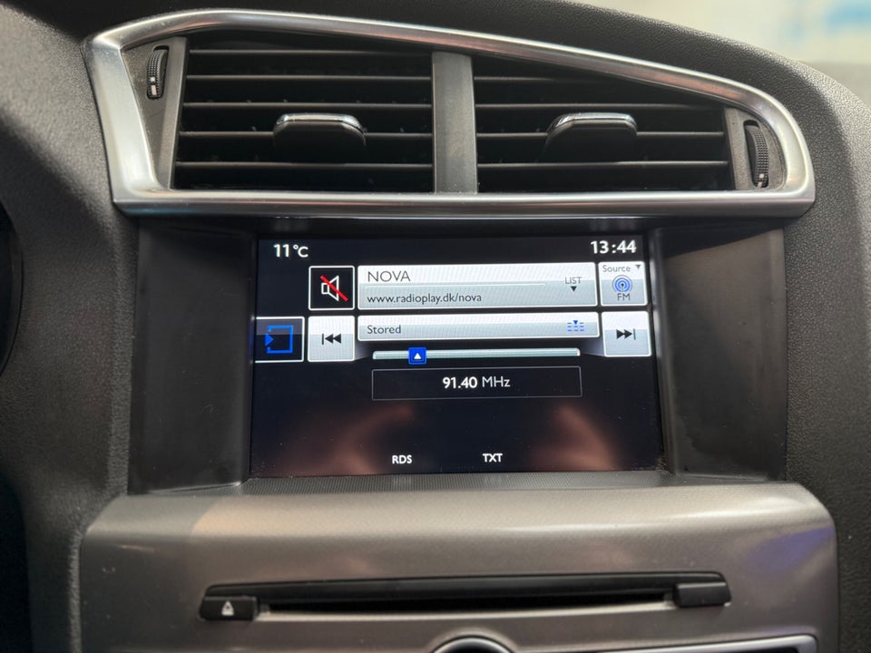 Citroën C4 1,6 BlueHDi 100 Challenge 5d