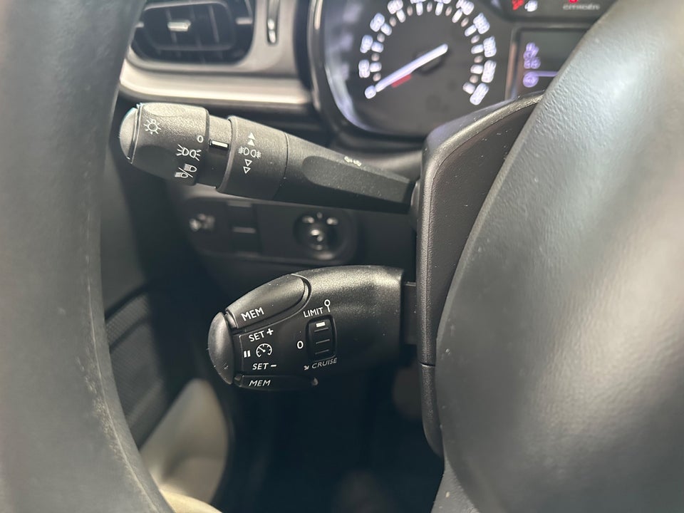 Citroën C3 1,2 PureTech 83 Feel Van 5d