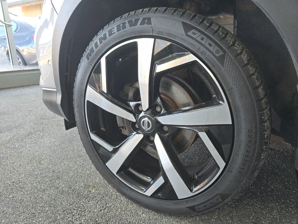 Nissan Qashqai 1,2 Dig-T 115 Tekna X-tr. 5d