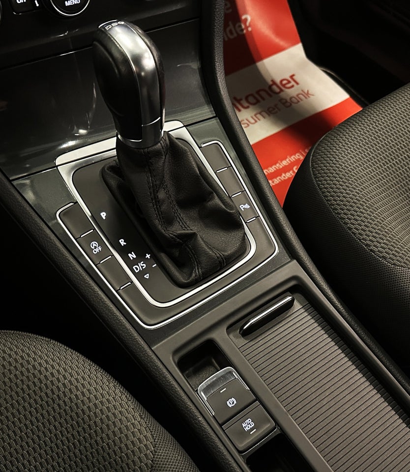 VW Golf VII 1,5 TSi 130 Comfortline DSG 5d