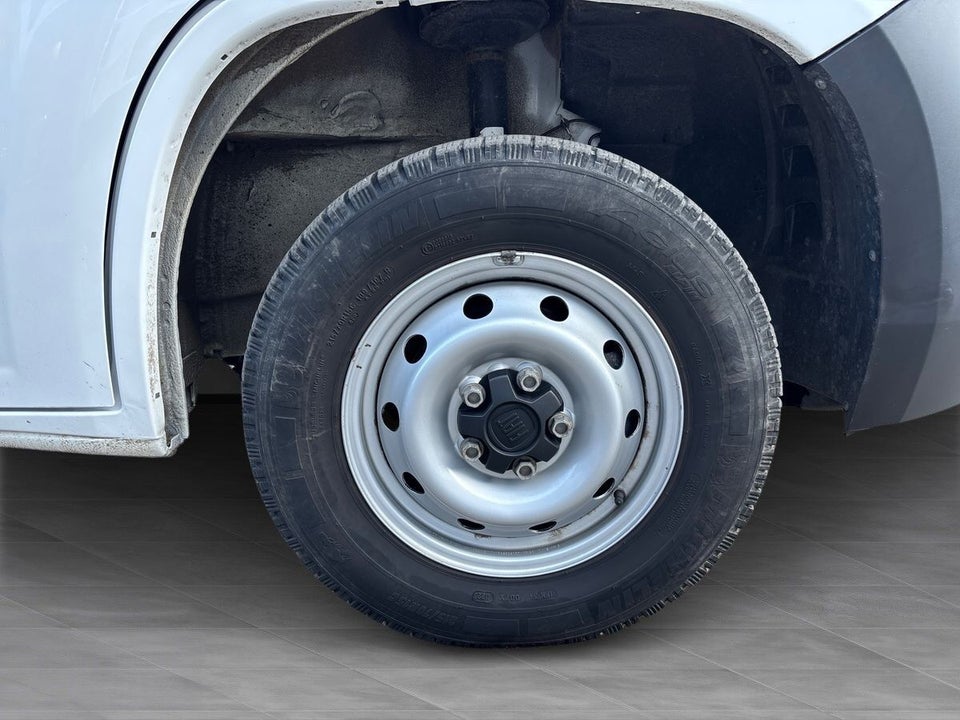 Fiat Ducato 35 2,2 MJT 140 Kassevogn L2H2 Easy Pro