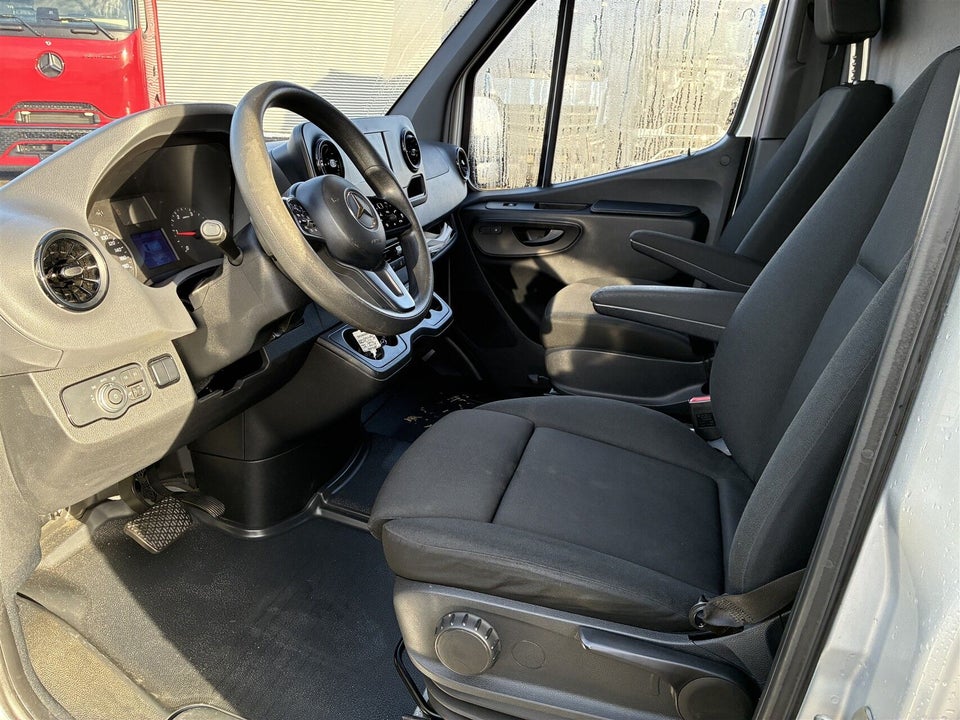 Mercedes Sprinter 316 2,2 CDi A2 Kassevogn aut. RWD