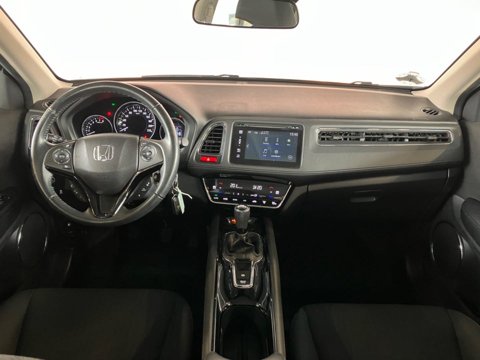 Honda HR-V 1,5 i-VTEC Elegance 5d