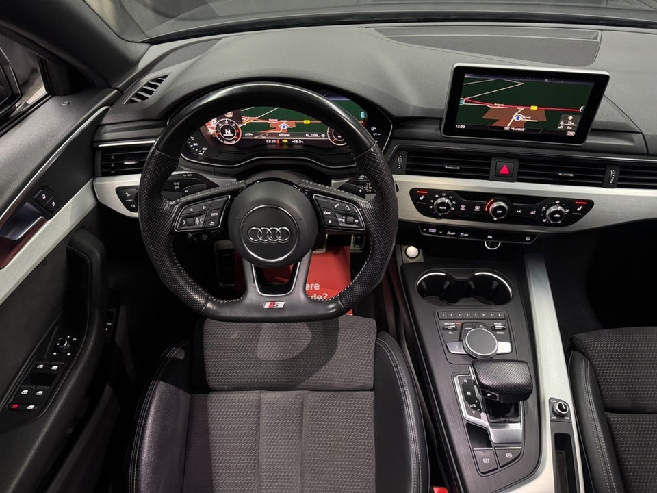 Audi A4 3,0 TDi 272 S-line Avant quattro Tiptr. 5d