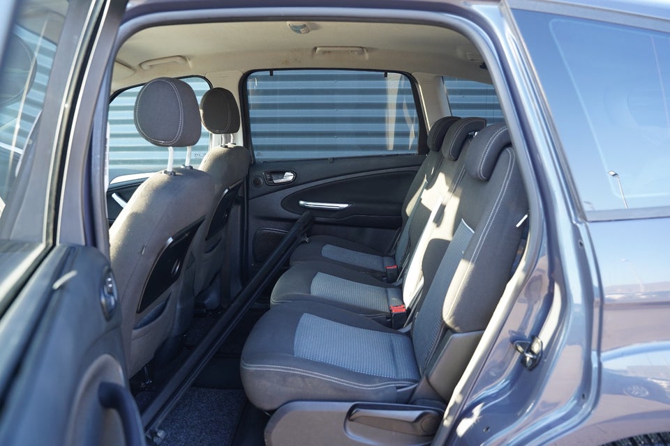 Ford S-MAX 2,0 TDCi 140 Trend 7prs 5d