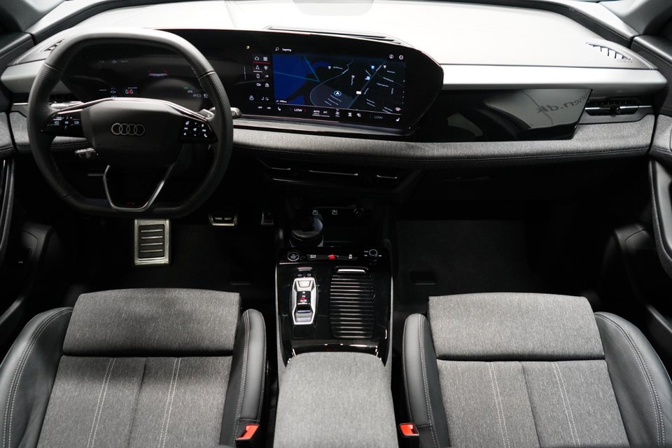 Audi Q6 e-tron Progress 5d