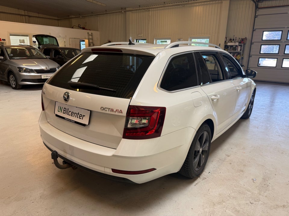 Skoda Octavia 1,8 TSi 180 Style Combi DSG 5d
