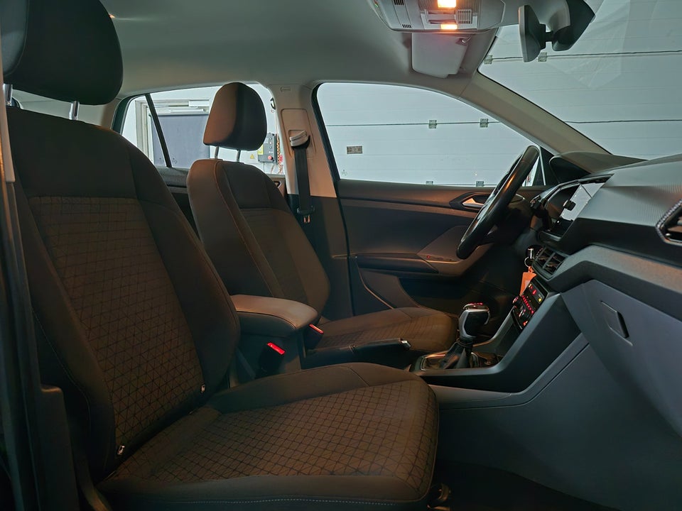 VW T-Cross 1,0 TSi 115 Life DSG 5d