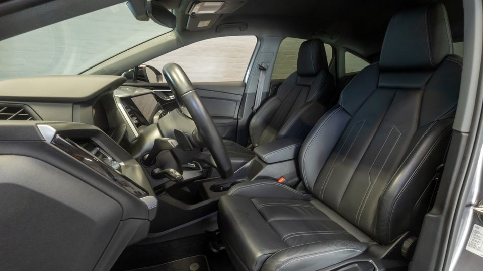 Audi Q4 e-tron 40 S-line Sportback 5d