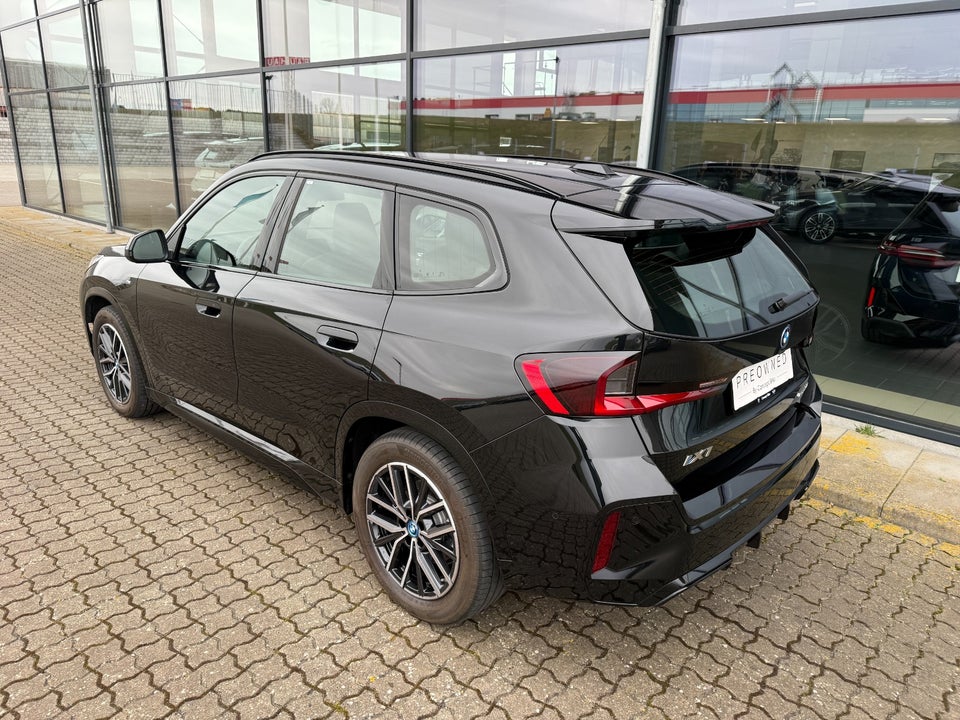 BMW iX1 eDrive20 M-Sport 5d