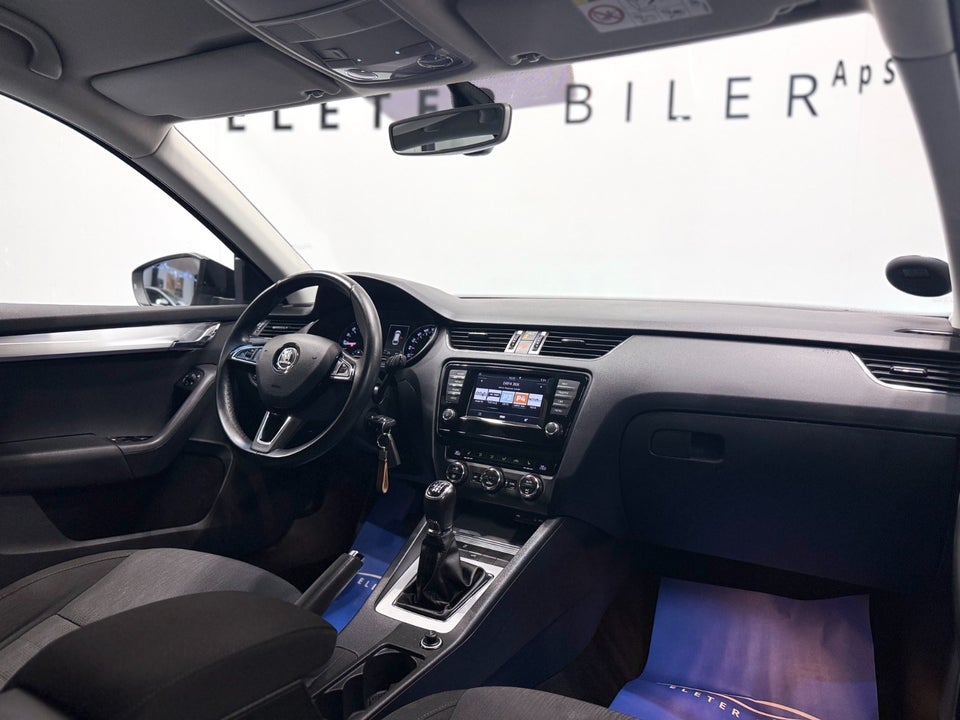 Skoda Octavia 2,0 TDi 150 Style Combi 5d