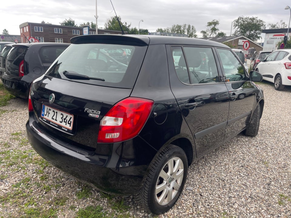 Skoda Fabia 1,6 TDi 90 Ambiente 5d