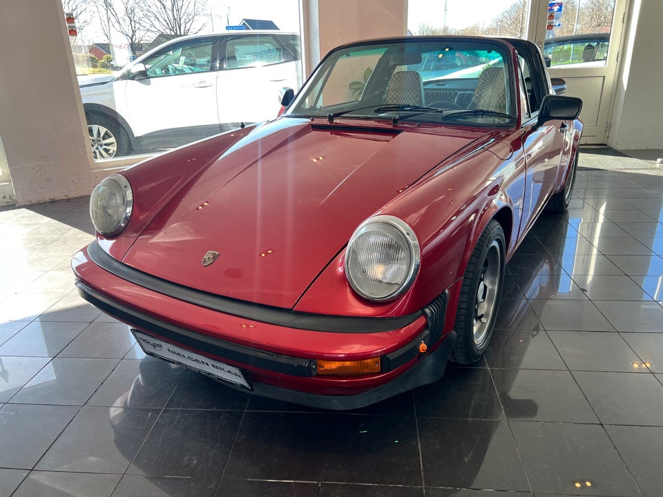 Porsche 911 2,7 Targa 2d