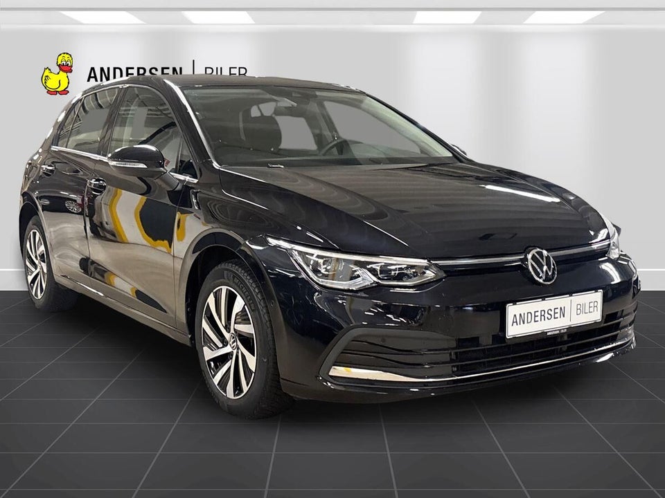 VW Golf VIII 1,4 eHybrid DSG 5d