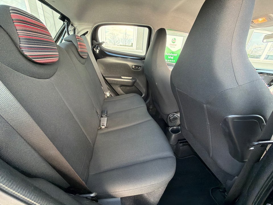 Citroën C1 1,2 PureTech Feel 5d