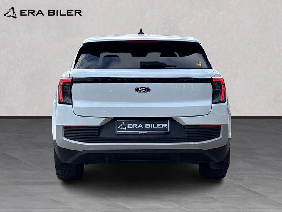 Ford Explorer 79 Select Extended Range AWD 5d