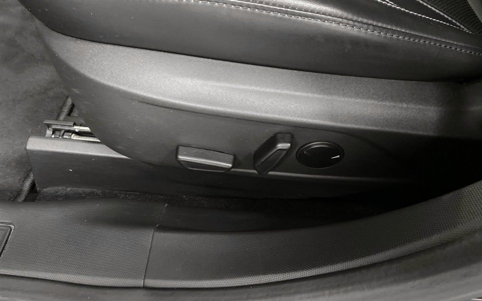 Ford Mustang Mach-E 91 Premium Extended Range AWD 5d