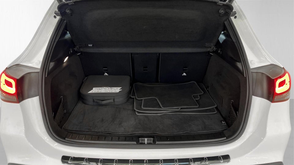 Mercedes EQA250+ Progressive 5d