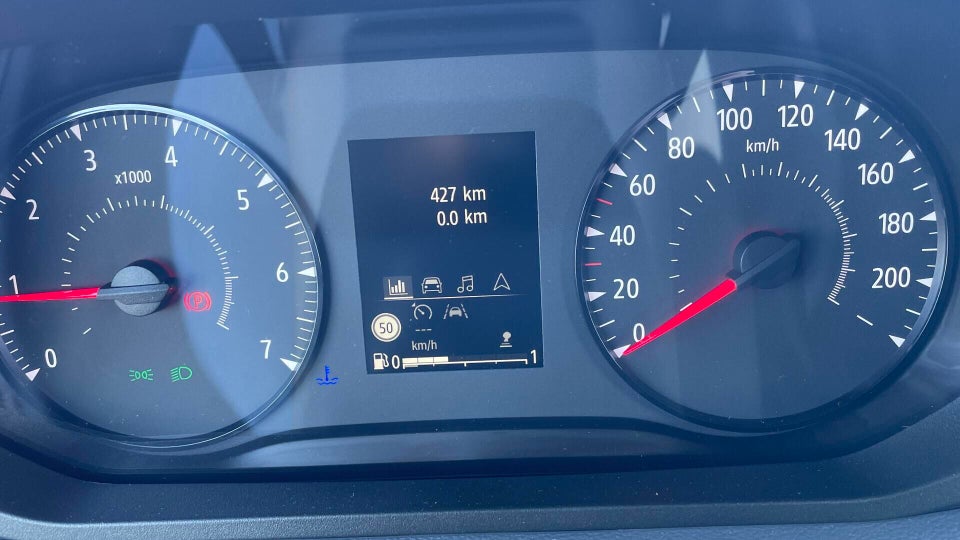 Renault Master V T33 2,0 dCi 130 L2H2 Kassevogn