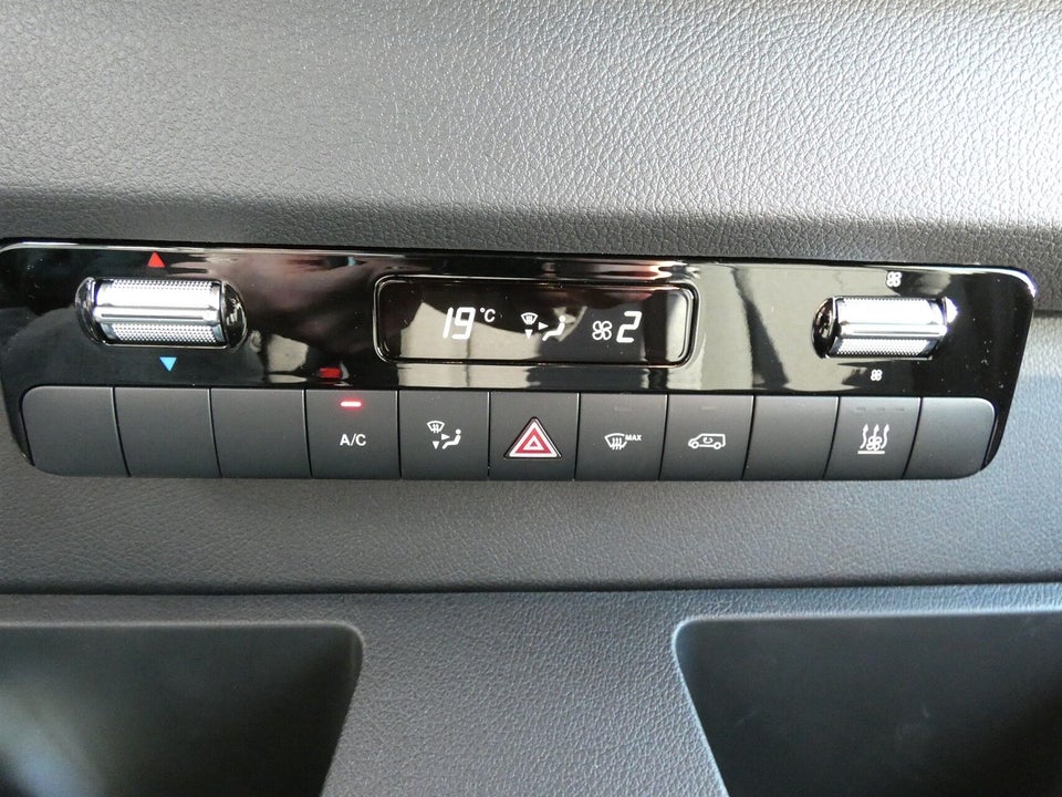 Mercedes Sprinter 317 2,0 CDi A2 Kassevogn PRO aut. RWD