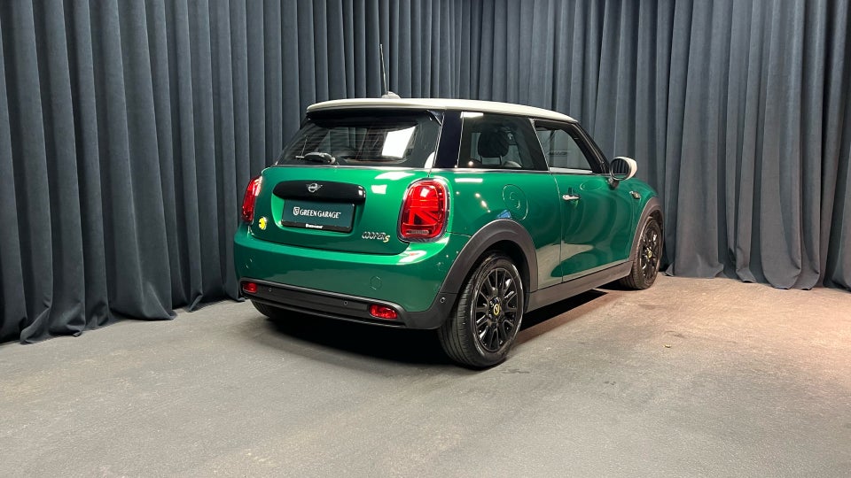 MINI Cooper SE Classic Trim 3d