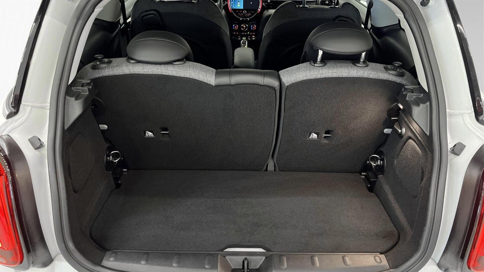 MINI Cooper SE Classic Trim 3d